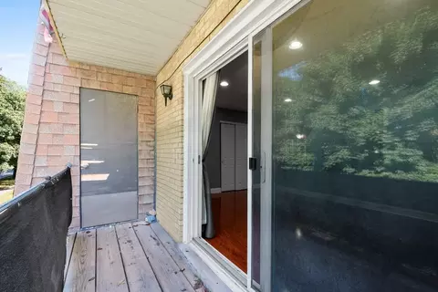 Exterior - 8029 Beloit Ave #2B, Bridgeview, IL 60455 photo 3 of 4