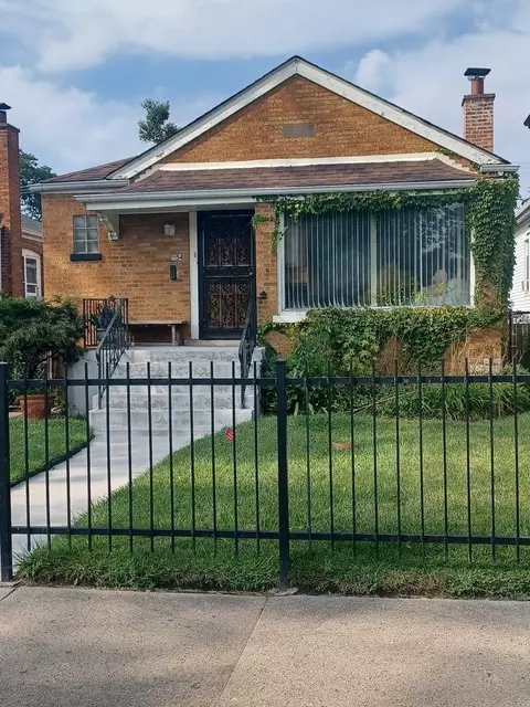 554 W 87th St, Chicago, IL 60620