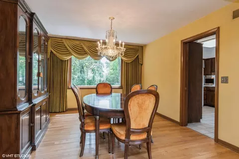 16 W479 Timberlake Dr, Willowbrook, IL 60527 photo 3