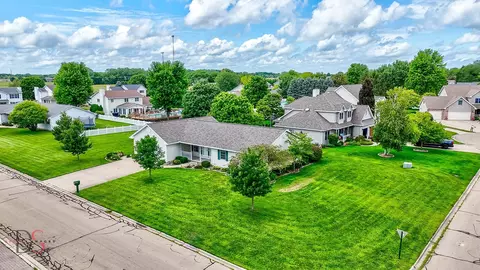 View/Area - 844 Adrienne Ave, Ottawa, IL 61350 photo 1 of 3