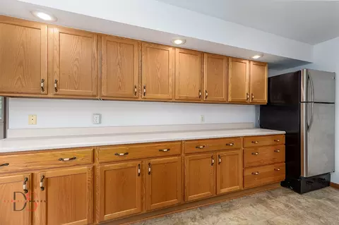 Kitchen - 844 Adrienne Ave, Ottawa, IL 61350 photo 3 of 3
