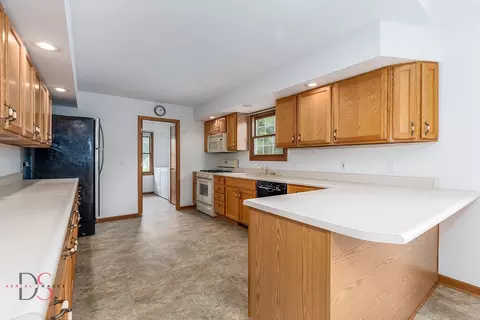 Kitchen - 844 Adrienne Ave, Ottawa, IL 61350 photo 1 of 3