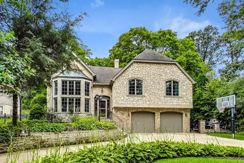 920 Oakwood Ter, Hinsdale, IL 60521