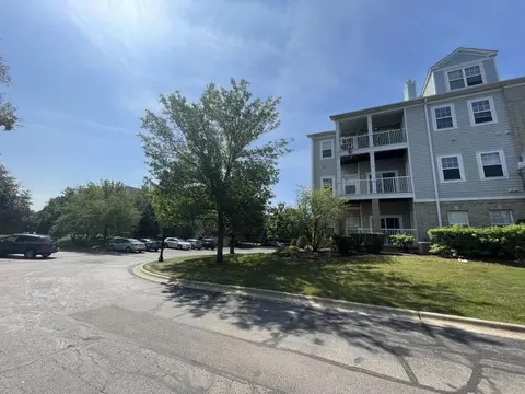 1299 W Lake St #106, Addison, IL 60101