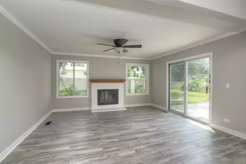 871 Prairie Ave, Bartlett, IL 60103 photo 17
