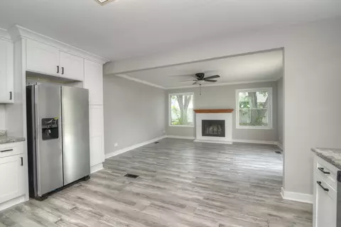 871 Prairie Ave, Bartlett, IL 60103 photo 10
