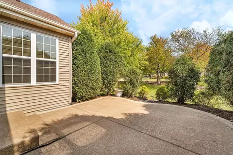 1275 York Ct, Aurora, IL 60502 photo 32