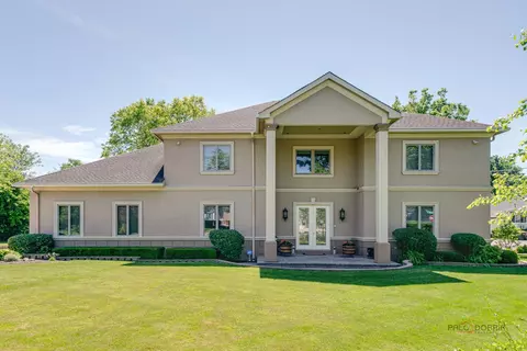 19553 W West Shore Dr, Mundelein, IL 60060