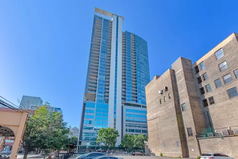303 W Ohio St #2805, Chicago, IL 60654
