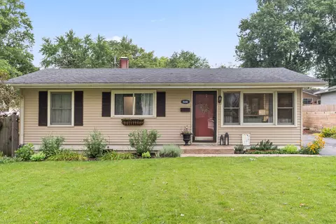 1008 S 11th Ave, Saint Charles, IL 60174
