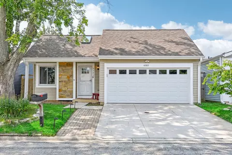 6382 Kindling Ct, Lisle, IL 60532