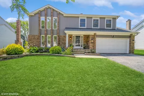 715 W Nichols Rd, Arlington Heights, IL 60004