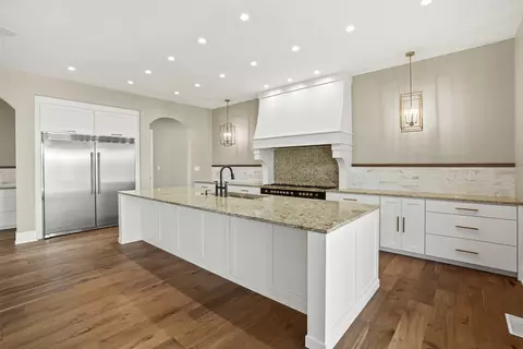 Kitchen - 8650 W 105th Ave, Saint John, IN 46373 photo 1 of 8