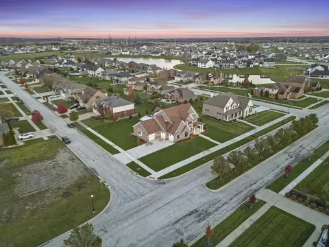 View/Area - 8650 W 105th Ave, Saint John, IN 46373 photo 4 of 7