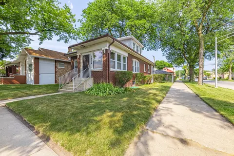 7959 S Euclid St, Chicago, IL 60617