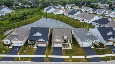 View/Area - 304 Links Dr, Addison, IL 60101 photo 4 of 6