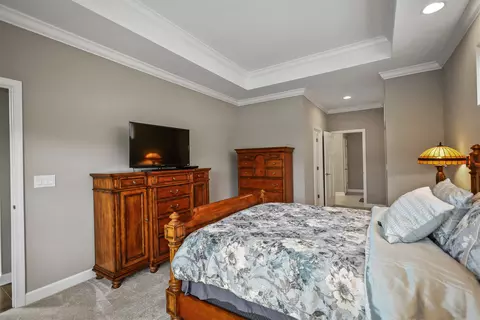 Bedroom - 304 Links Dr, Addison, IL 60101 photo 1 of 4
