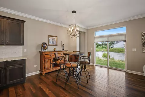 Dining - 304 Links Dr, Addison, IL 60101 photo 1 of 1