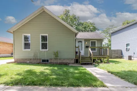1309 S Oak St, Bloomington, IL 61701