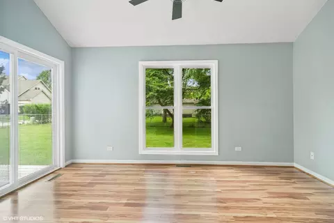 5223 S Elm St, Mchenry, IL 60051 photo 8