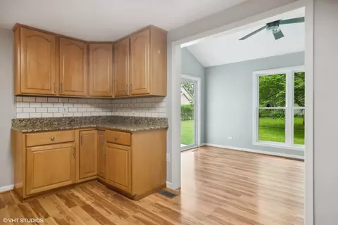 5223 S Elm St, Mchenry, IL 60051 photo 7