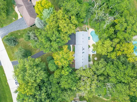 View/Area - 11653 Chatt Dr, Roscoe, IL 61073 photo 2 of 3