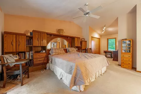 Bedroom - 11653 Chatt Dr, Roscoe, IL 61073 photo 3 of 3