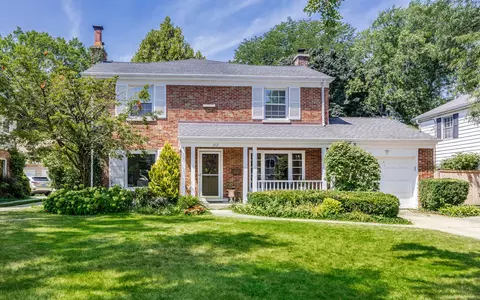 612 S Kensington Ave, La Grange, IL 60525