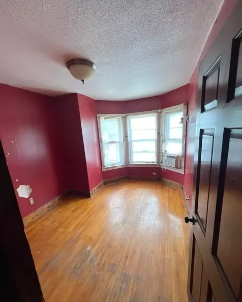 418 Du Page St, Elgin, IL 60120 photo 9