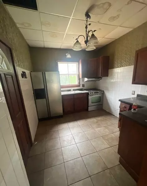 418 Du Page St, Elgin, IL 60120 photo 7