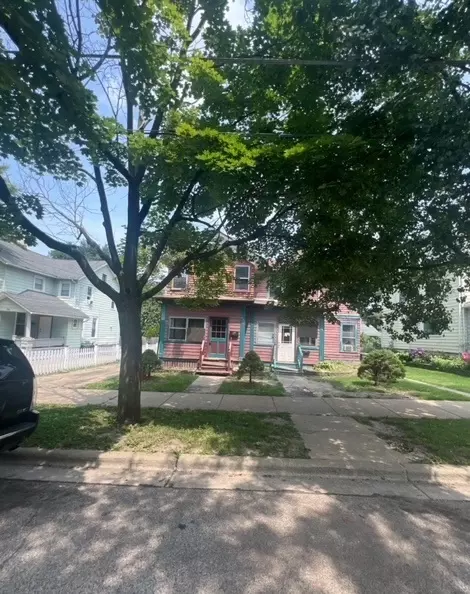 418 Du Page St, Elgin, IL 60120