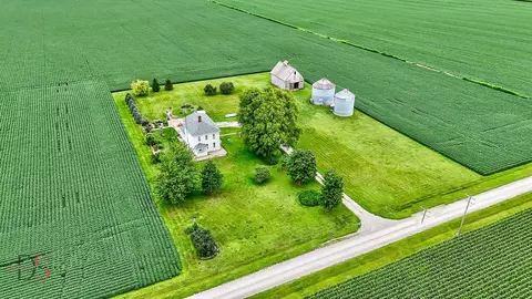 2117 N 23rd Rd, Marseilles, IL 61341