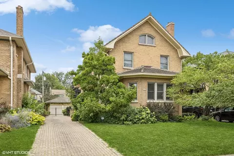 1115 N Kenilworth Ave, Oak Park, IL 60302