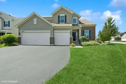 3001 Jonathon Ln, Woodstock, IL 60098