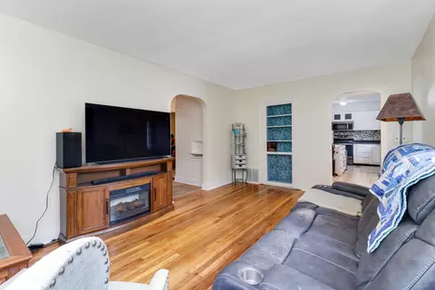 Other - 409 Elm St, Le Roy, IL 61752 photo 2 of 7