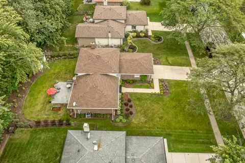 View/Area - 1822 Mcadam Rd, Darien, IL 60561 photo 3 of 4