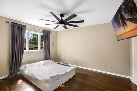 Bedroom - 1822 Mcadam Rd, Darien, IL 60561 photo 4 of 4