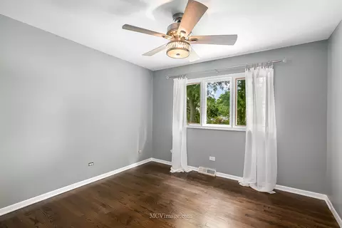 Bedroom - 1822 Mcadam Rd, Darien, IL 60561 photo 1 of 4