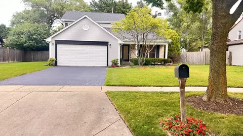 1132 Tamarack Ln, Libertyville, IL 60048