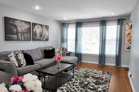 Living - 3525 W 78th Pl, Chicago, IL 60652 photo 2 of 3