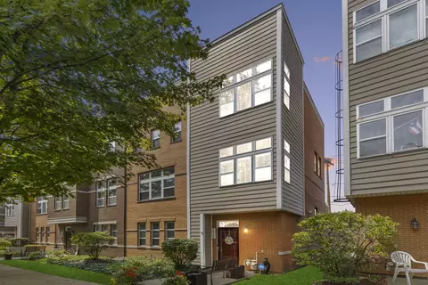 1914 N Lotus Ave, Chicago, IL 60639