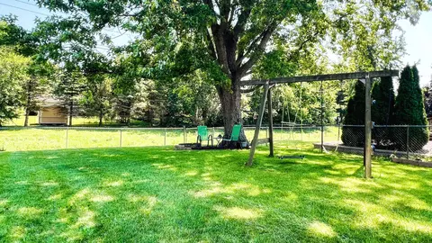 Exterior - 25 Brookwood Dr, Normal, IL 61761 photo 7 of 11