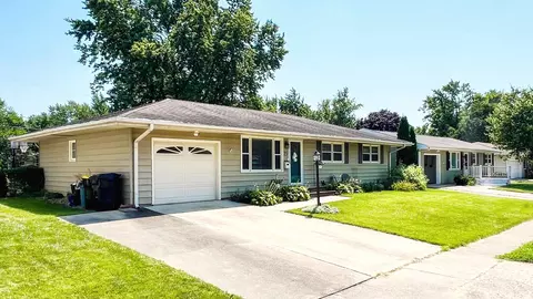Other - 25 Brookwood Dr, Normal, IL 61761 photo 1 of 15