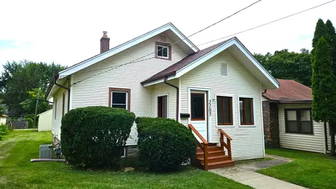 2105 N Church St, Rockford, IL 61103