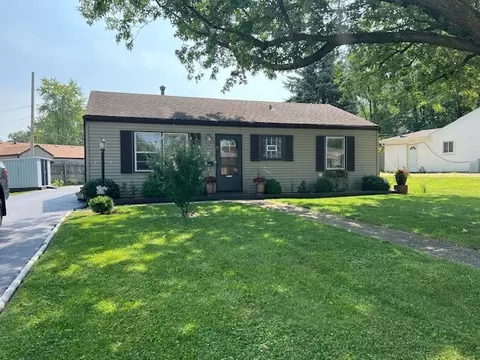 1712 Innercircle Dr, Crest Hill, IL 60403