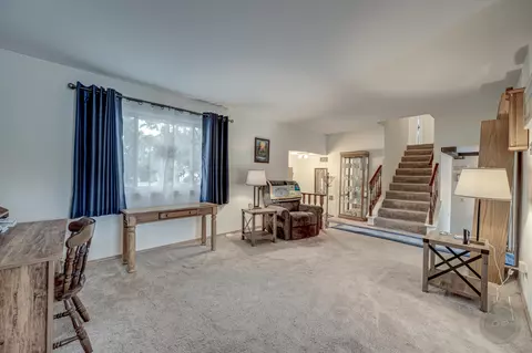 110 Thackeray Dr, Bolingbrook, IL 60440 photo 6