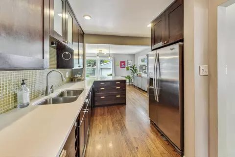 792 S Spring Rd, Elmhurst, IL 60126 photo 6