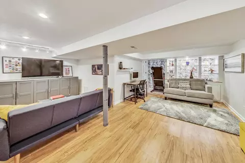 792 S Spring Rd, Elmhurst, IL 60126 photo 15