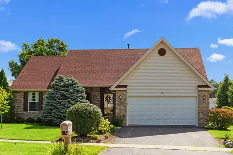 301 Joshua Tree, Harvard, IL 60033