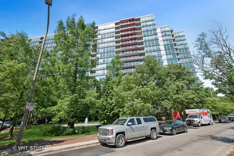 800 Elgin Rd #901, Evanston, IL 60201